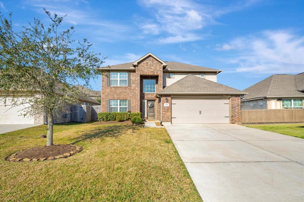 3058 Camelia View Lane, Dickinson, Texas image 1