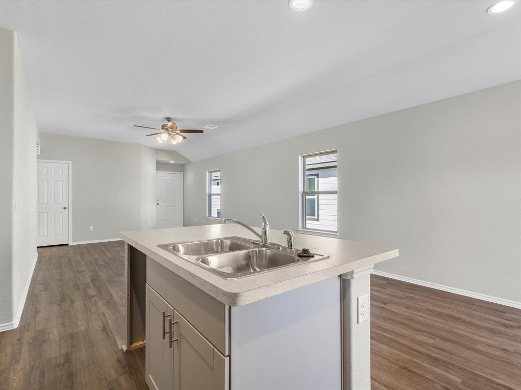 25416 Carnation Court