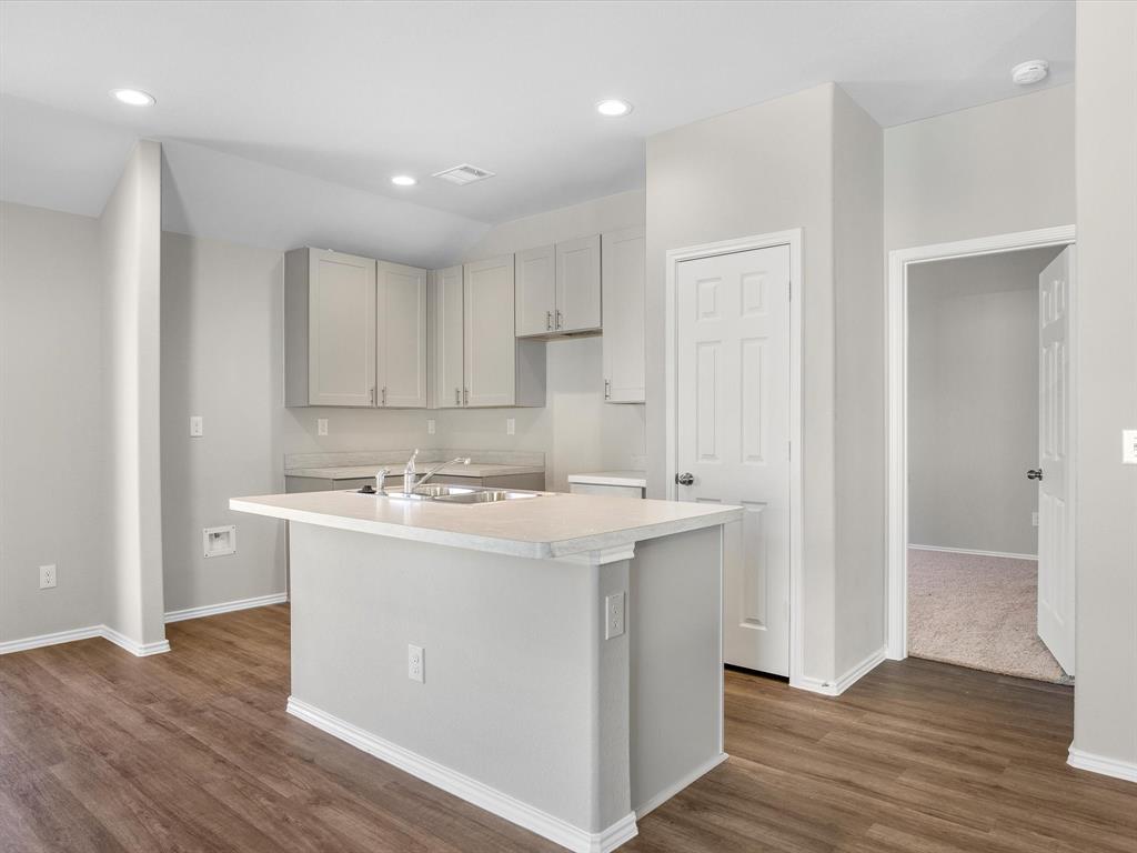 25416 Carnation Court