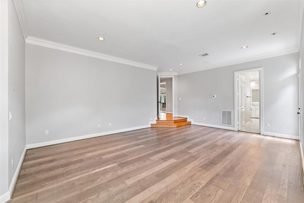 2042 Darby Lane, Fresno, Texas image 31