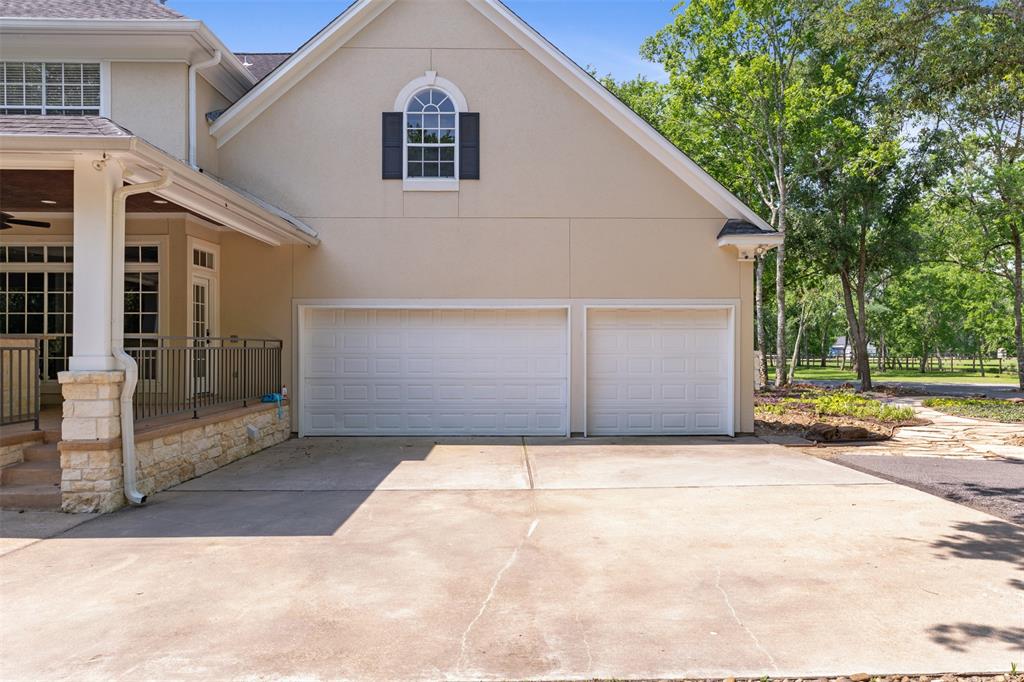 2042 Darby Lane, Fresno, Texas image 3