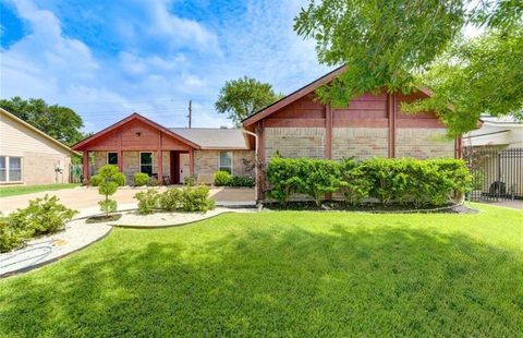 Photo of 21014 Cimarron Parkway, Katy, TX 77450 (MLS # 41327059)