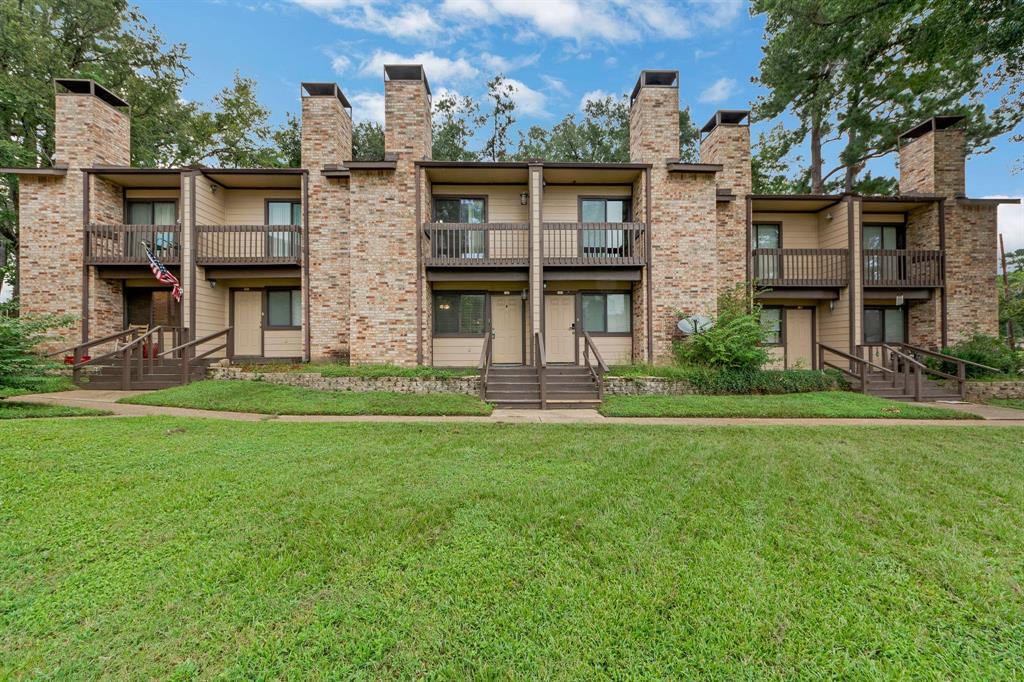 2521 Crosstimbers Street #A3, Huntsville, Texas image 25