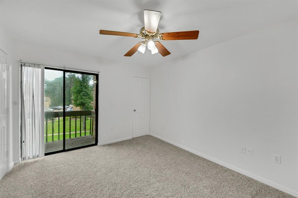 2521 Crosstimbers Street #A3, Huntsville, Texas image 19
