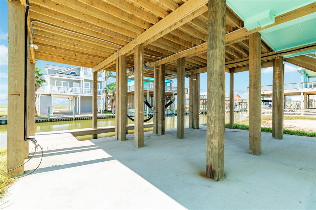 591 Pompano Drive, Freeport, Texas image 39
