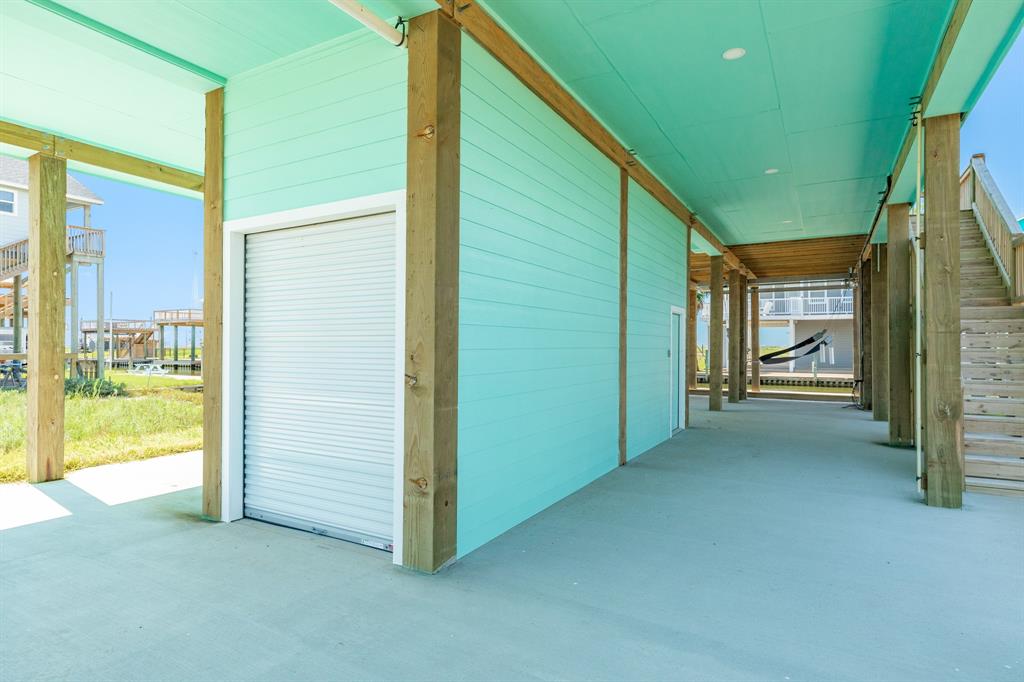 591 Pompano Drive, Freeport, Texas image 37
