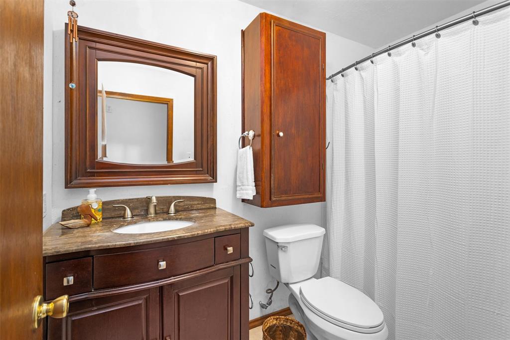 5614 Whipporwill Road, Conroe, Texas image 27