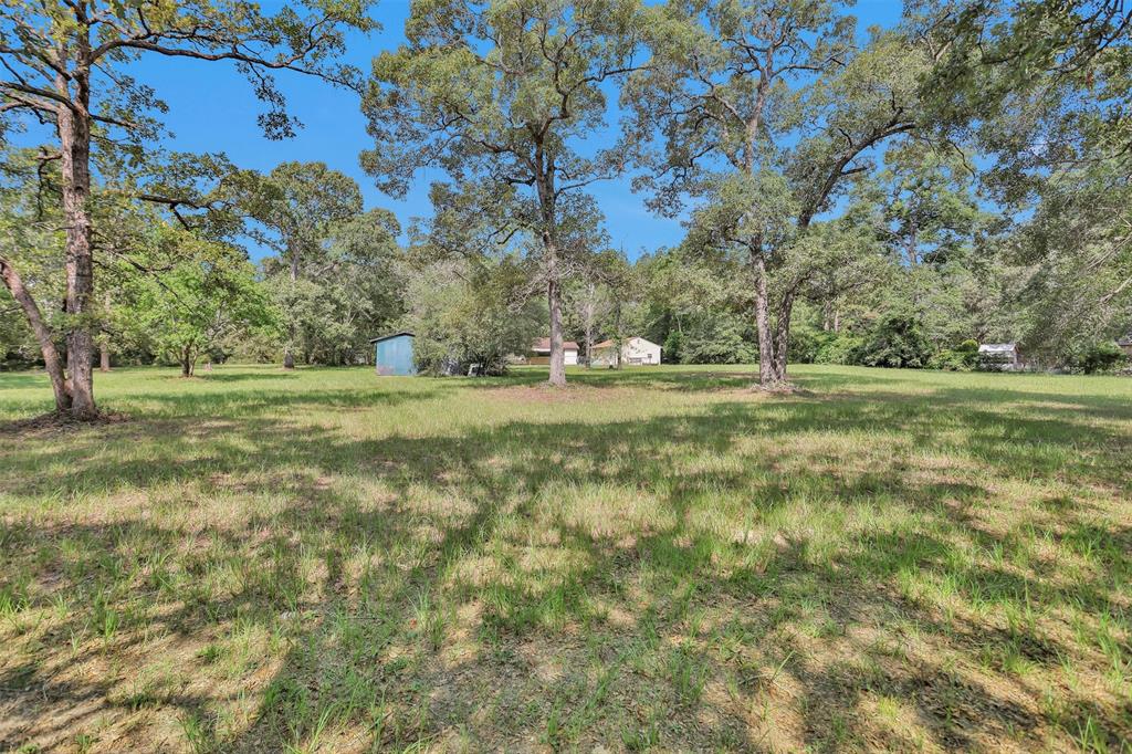 5614 Whipporwill Road, Conroe, Texas image 44