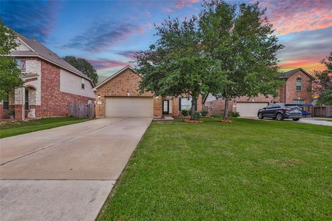 Single Family Residence in Spring TX 4315 Countrypines Drive.jpg