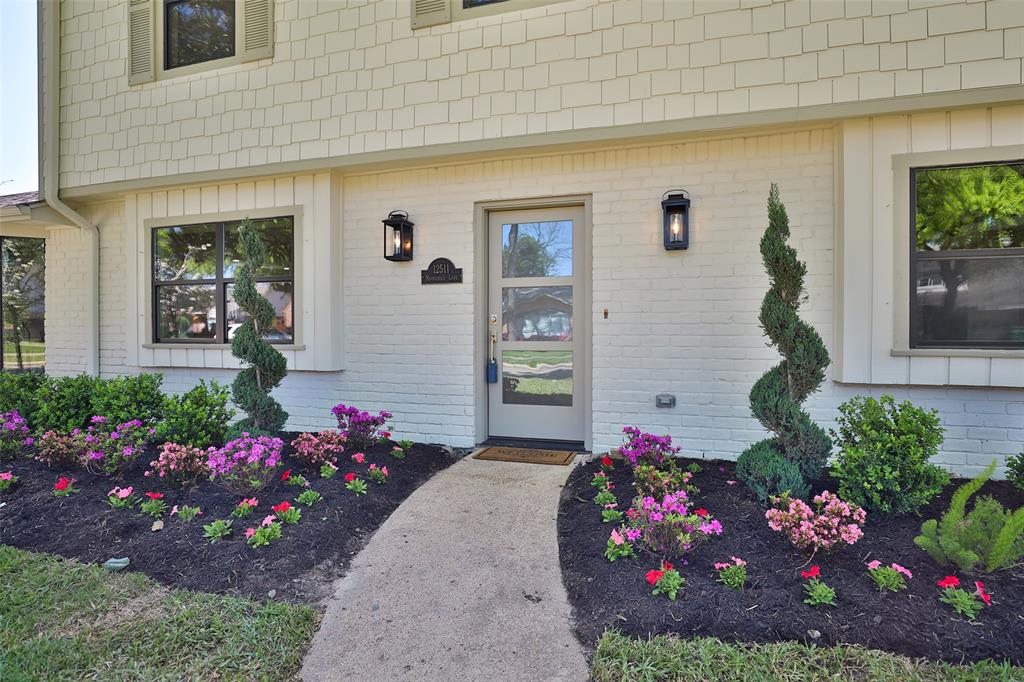 12511 Mooredale Lane, Houston, Texas image 4