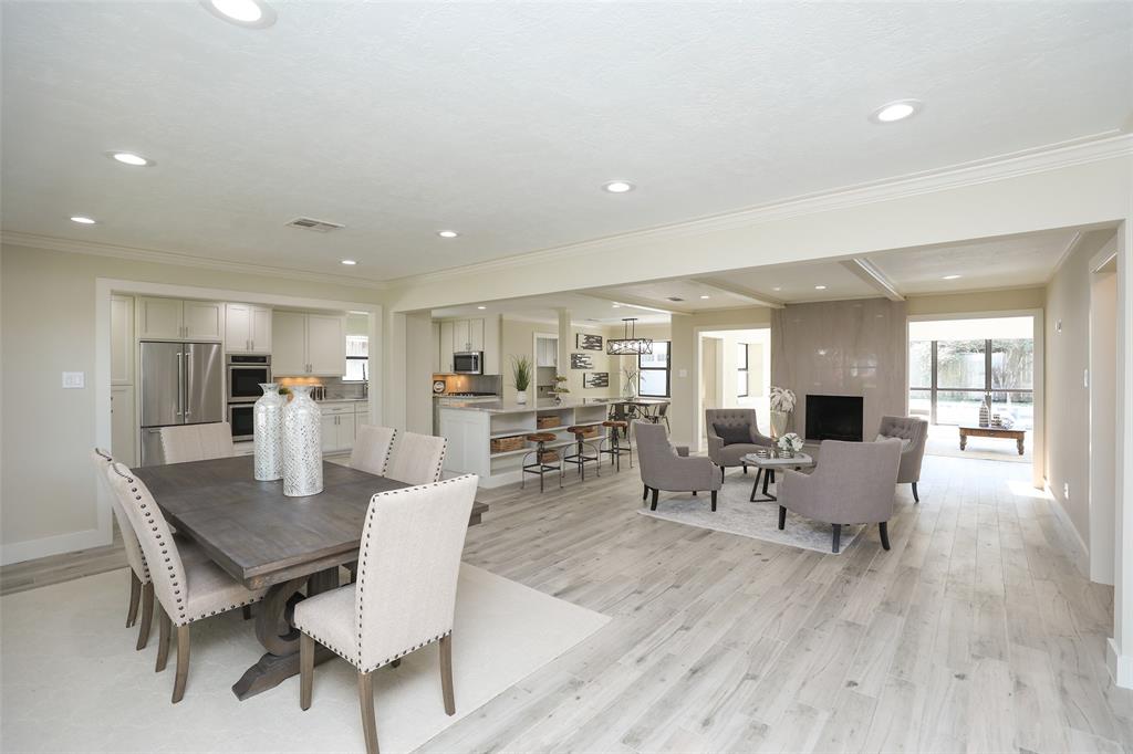 12511 Mooredale Lane, Houston, Texas image 6