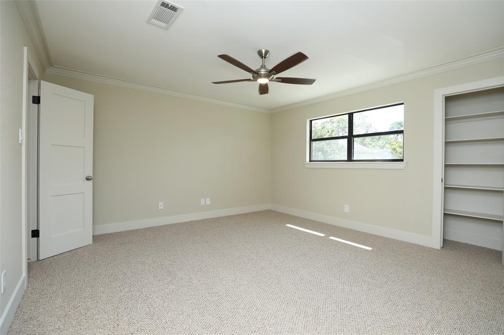 12511 Mooredale Lane, Houston, Texas image 32