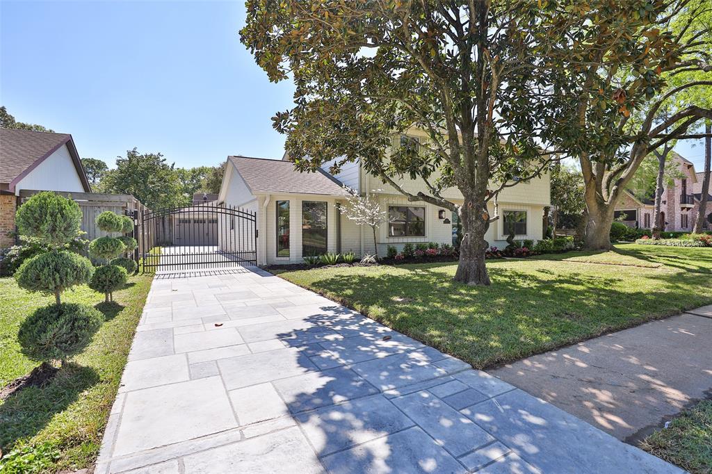 12511 Mooredale Lane, Houston, Texas image 2