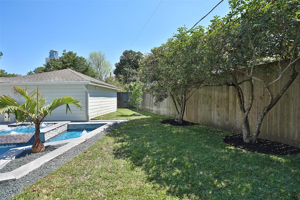 12511 Mooredale Lane, Houston, Texas image 44