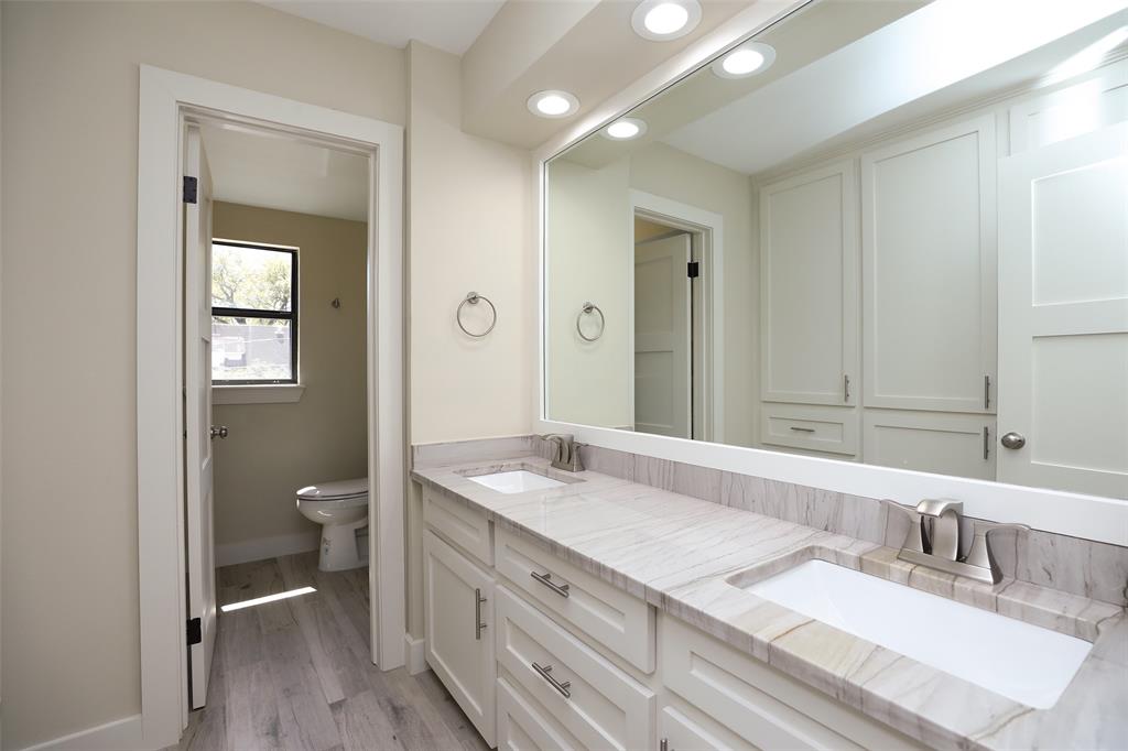 12511 Mooredale Lane, Houston, Texas image 34
