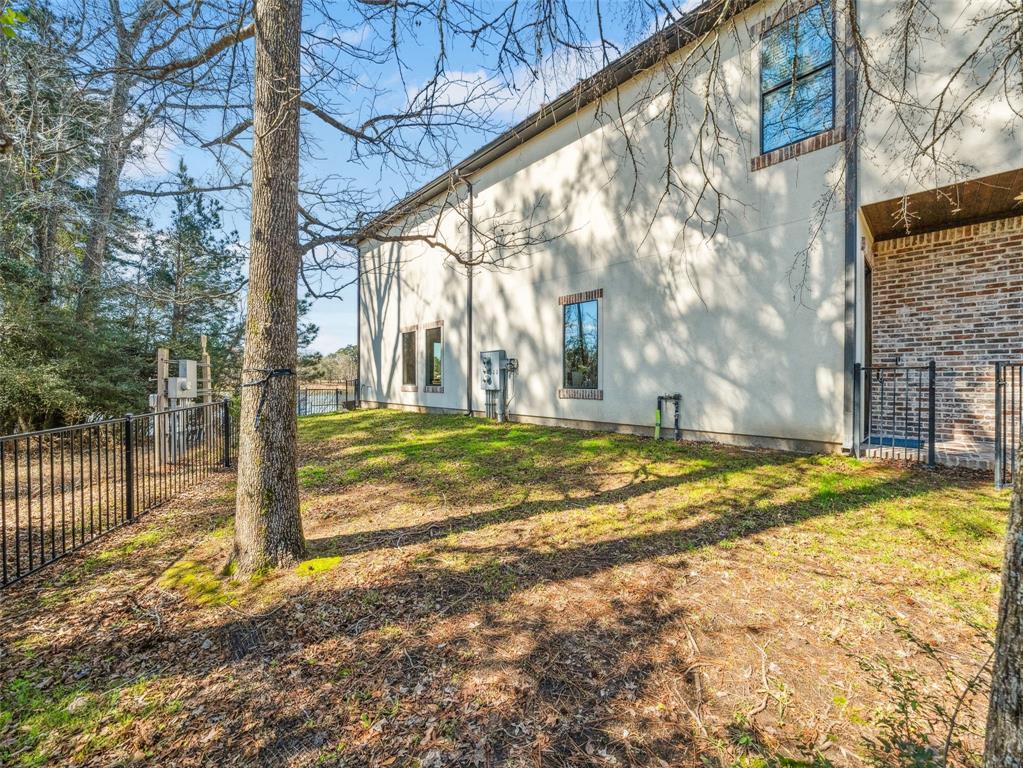 14898 Diamondhead Road, Conroe, Texas image 5