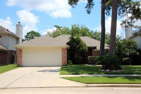 Single Family Residence in Spring TX 19614 Kilborne Park Lane.jpg