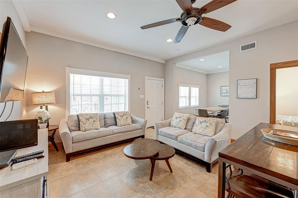 3520 Ave S 1/2, Galveston, Texas image 35