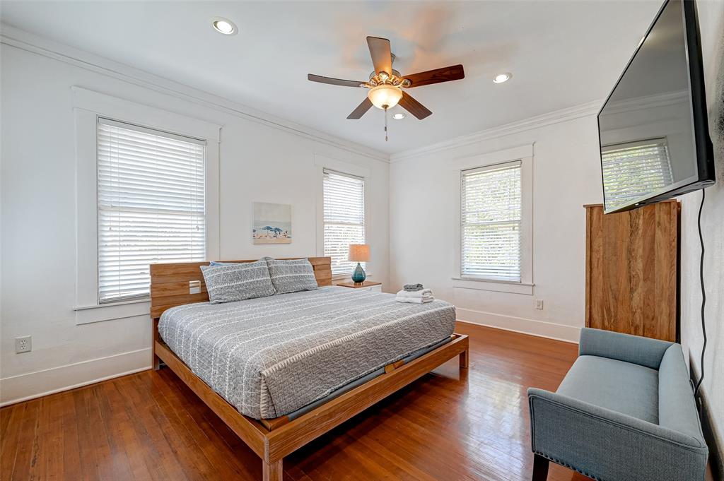3520 Ave S 1/2, Galveston, Texas image 32