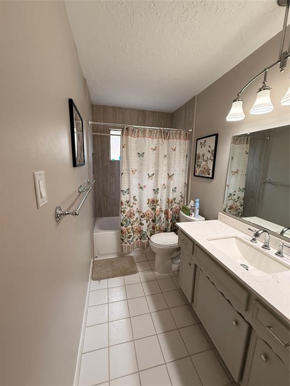 12207 Meadowdale Drive, Meadows Place, Texas image 16