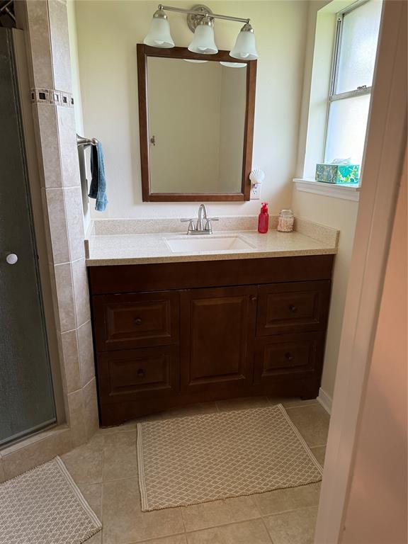 12207 Meadowdale Drive, Meadows Place, Texas image 12