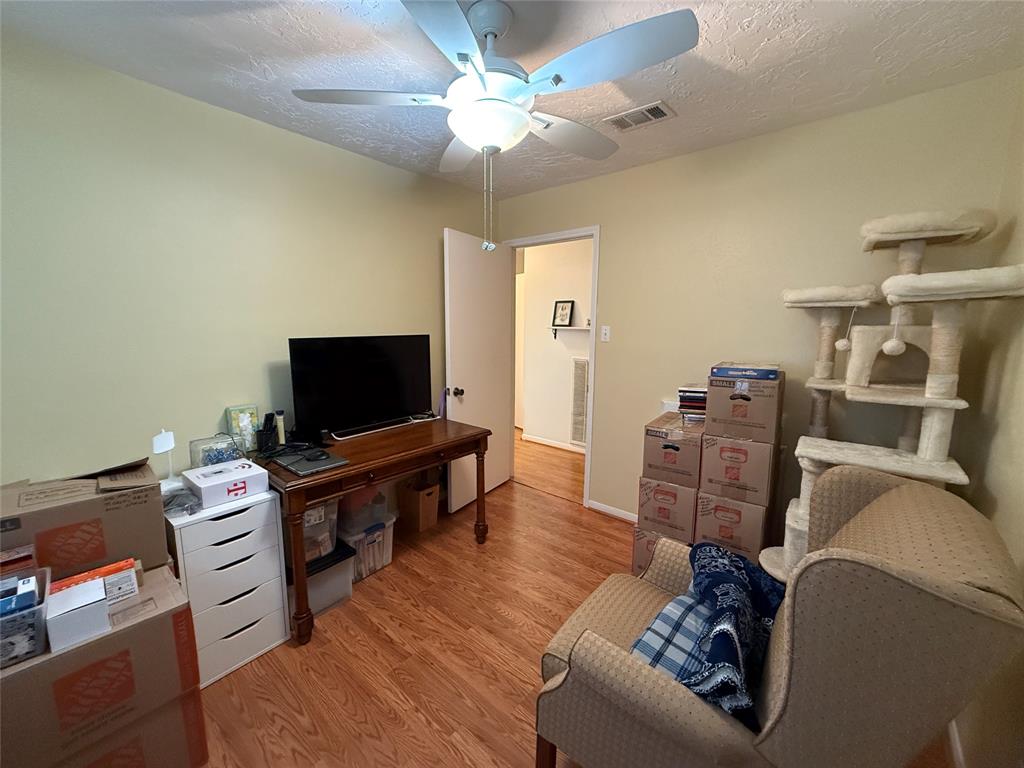 12207 Meadowdale Drive, Meadows Place, Texas image 15