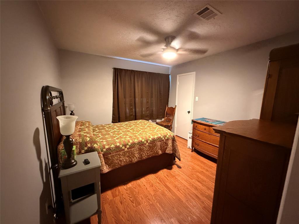 12207 Meadowdale Drive, Meadows Place, Texas image 13