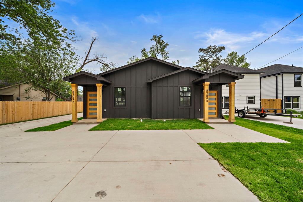 8209 Richland Street A/B