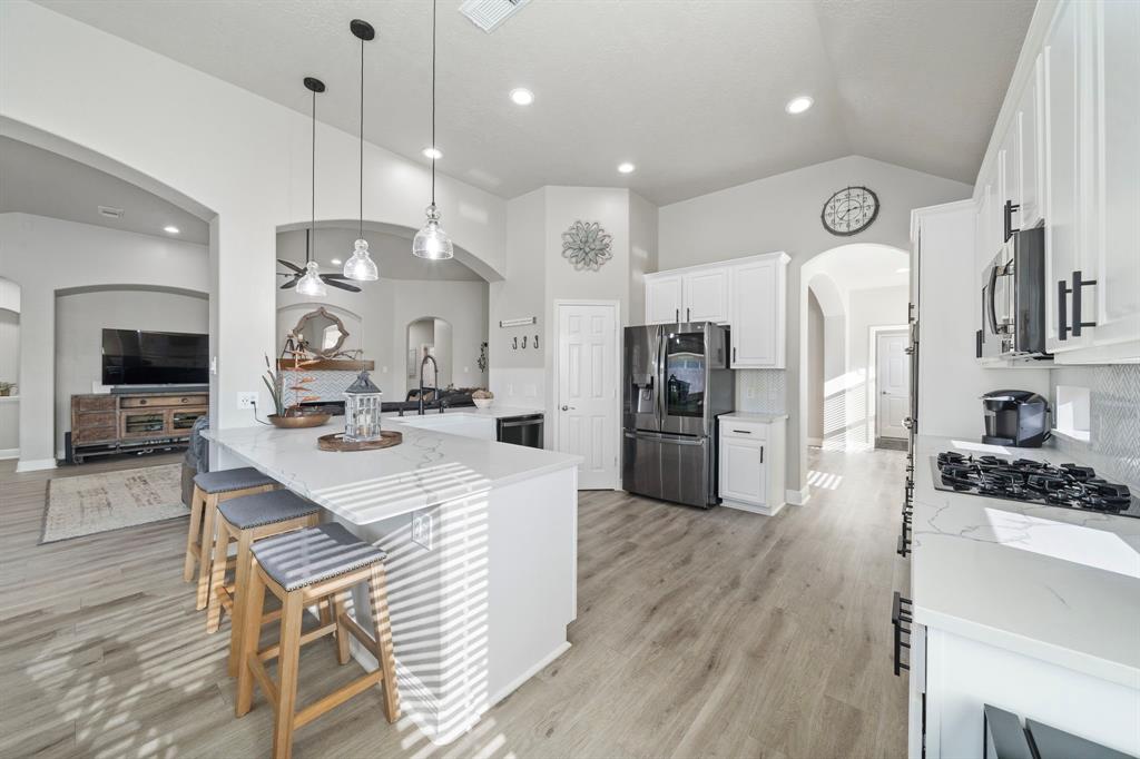 2517 Royal Terns Court, League City, Texas image 11