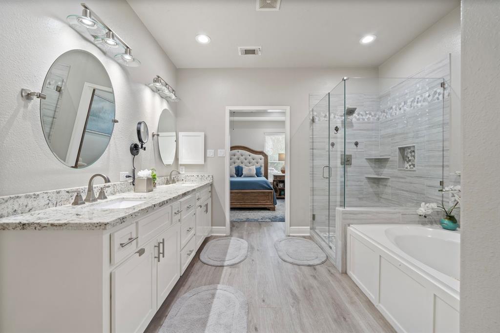 2517 Royal Terns Court, League City, Texas image 18