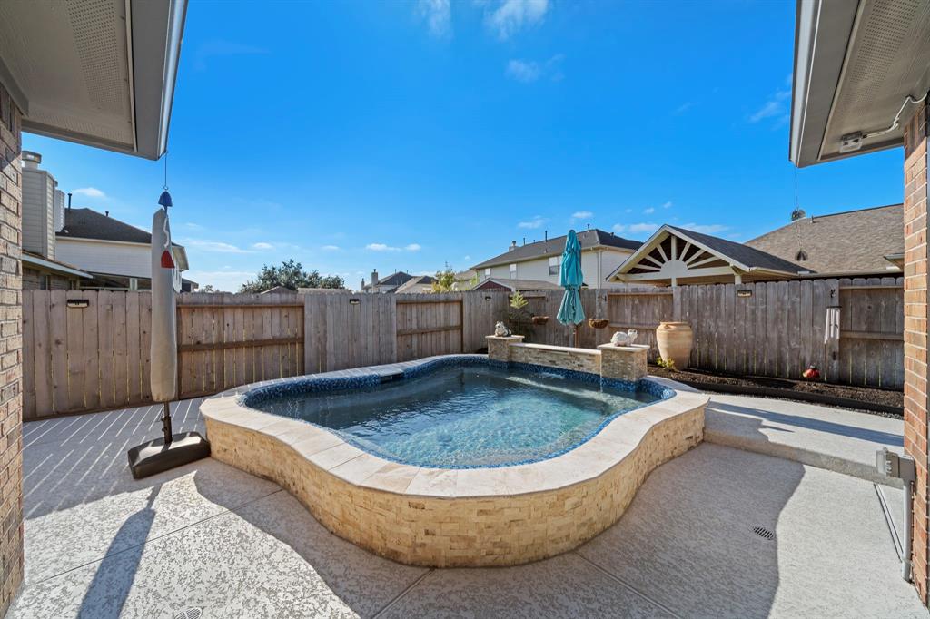 2517 Royal Terns Court, League City, Texas image 29