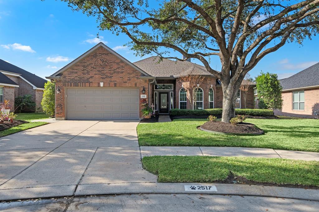 2517 Royal Terns Court