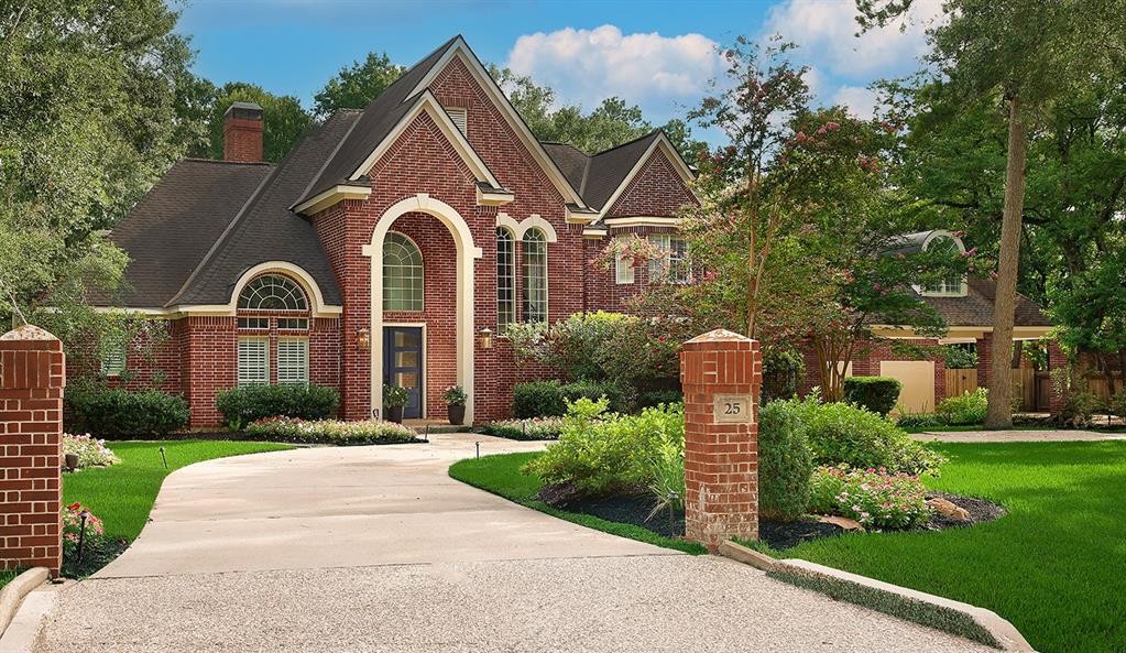 25 Red Sable Point