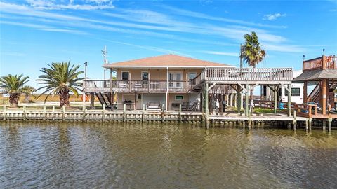 A home in Crystal Beach