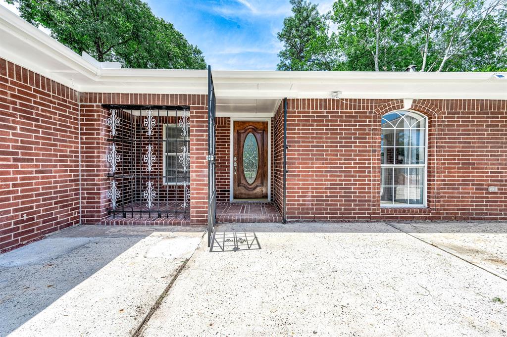 8903 Sultan Drive