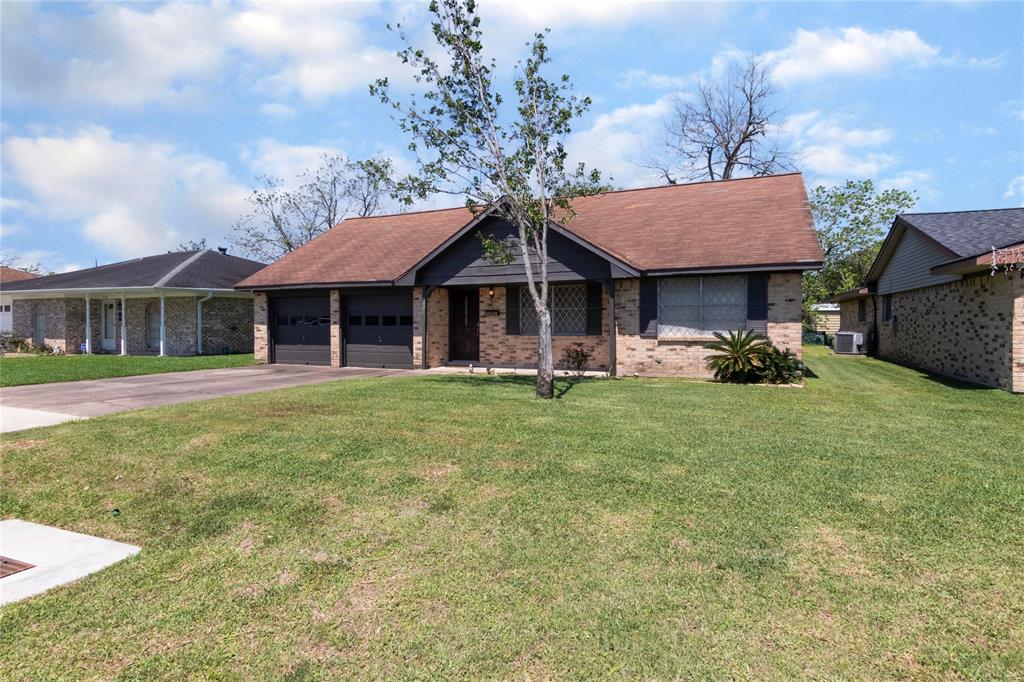 2801 Coy Drive, Deer Park, Texas image 3