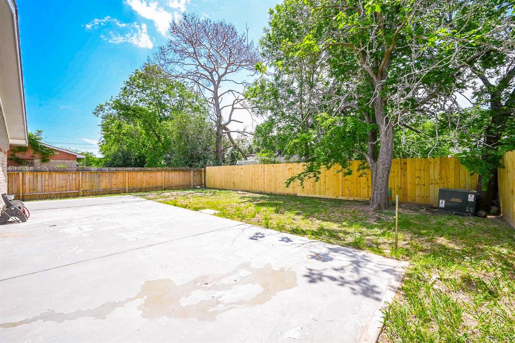 24015 Reagon Canyon Drive, Hockley, Texas image 7