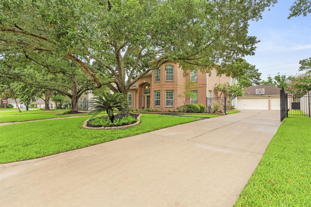 1107 Pennbury Drive