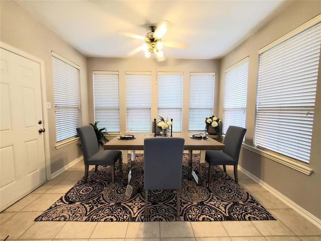 5439 Emerald Pointe Lane, Sugar Land, Texas image 18