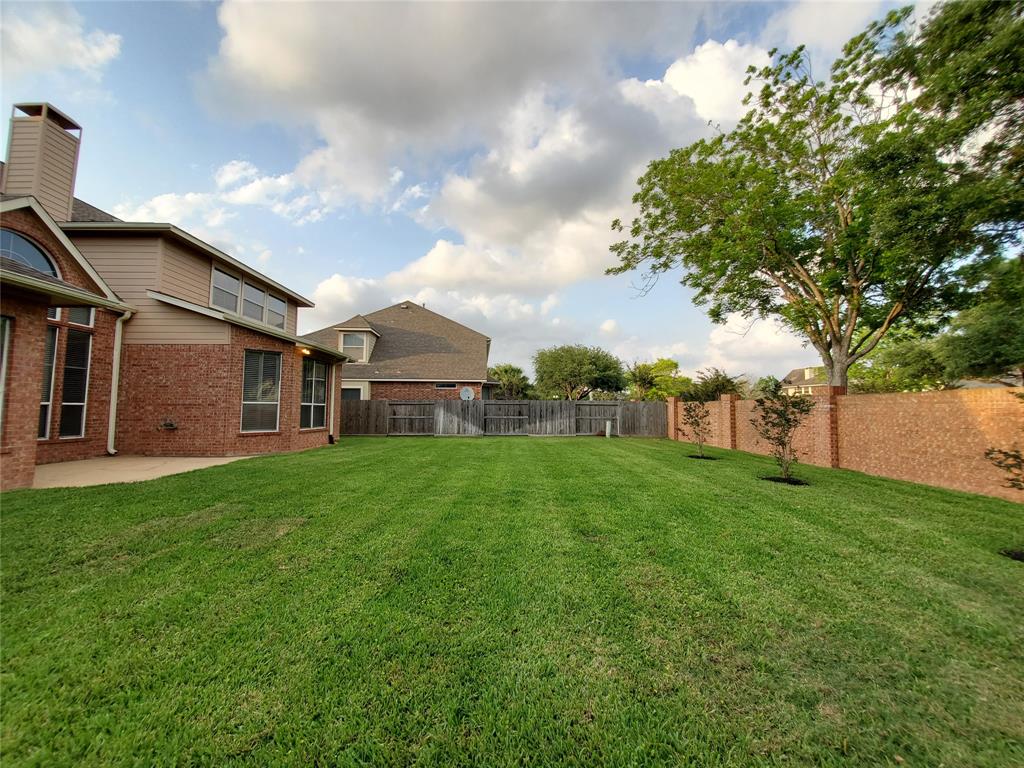 5439 Emerald Pointe Lane, Sugar Land, Texas image 41