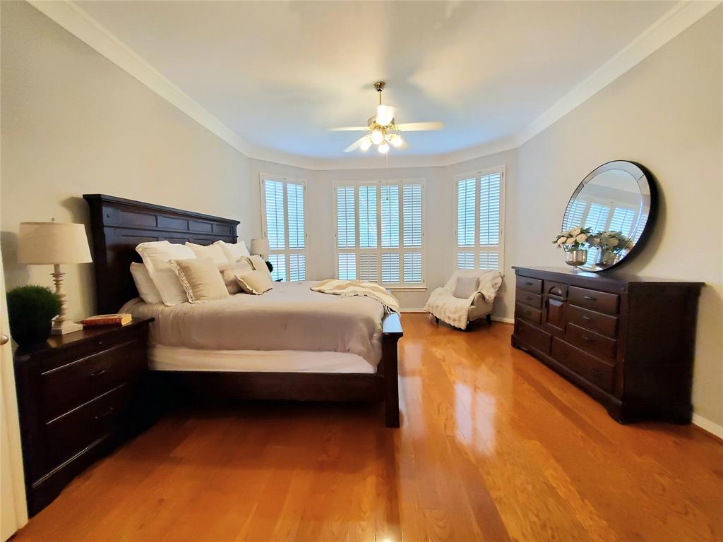 5439 Emerald Pointe Lane, Sugar Land, Texas image 21