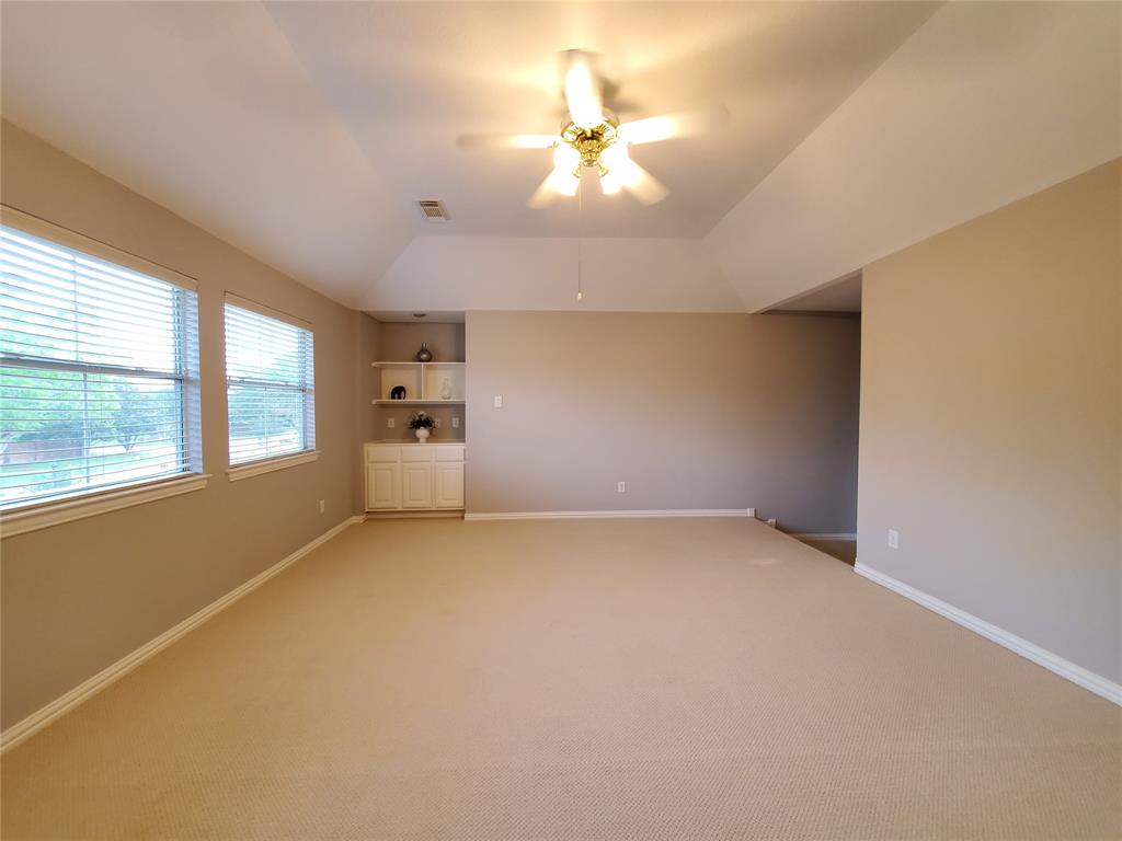 5439 Emerald Pointe Lane, Sugar Land, Texas image 32