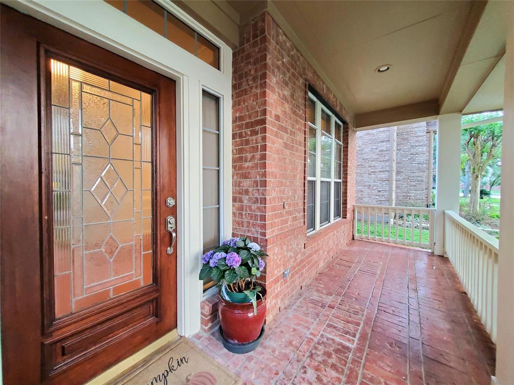 5439 Emerald Pointe Lane, Sugar Land, Texas image 36