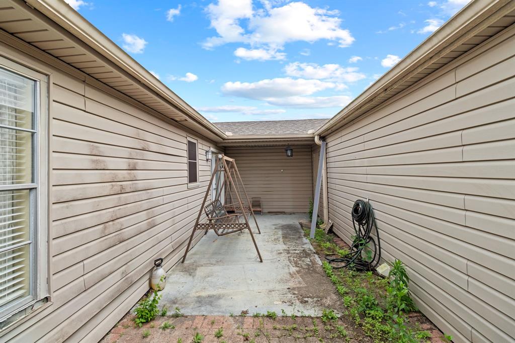 1023 Sunmeadow Drive, Beaumont, Texas image 25