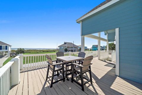 A home in Port Bolivar