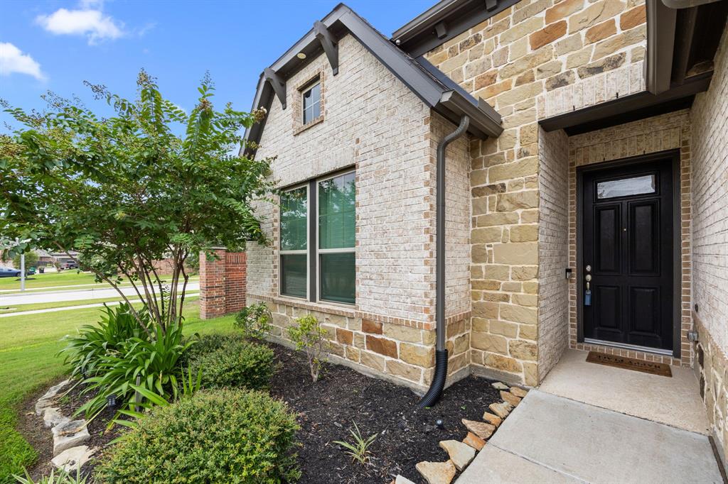 1818 Eli Fenn Drive