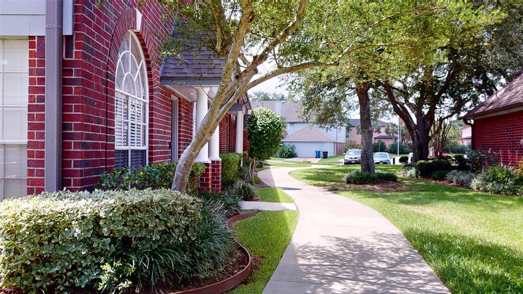 1429 El Camino Village Drive 16