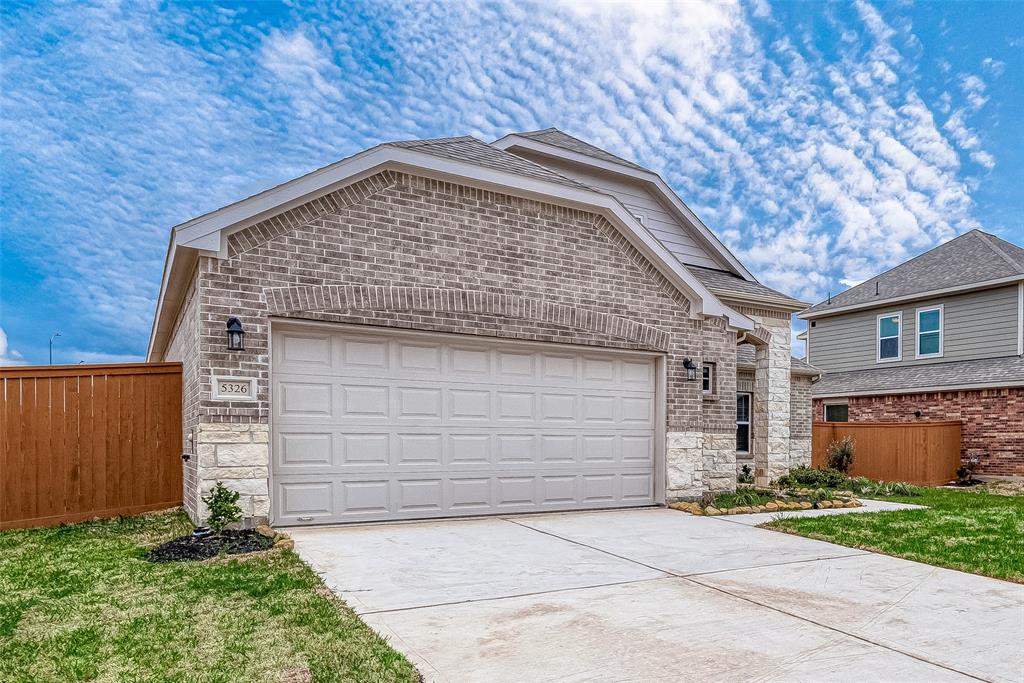 1041 Comal Trail Drive