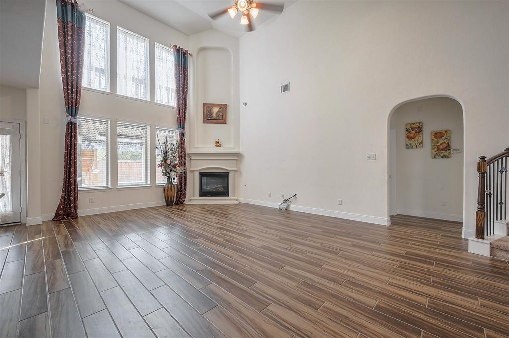 11202 Bluewater Lagoon Circle
