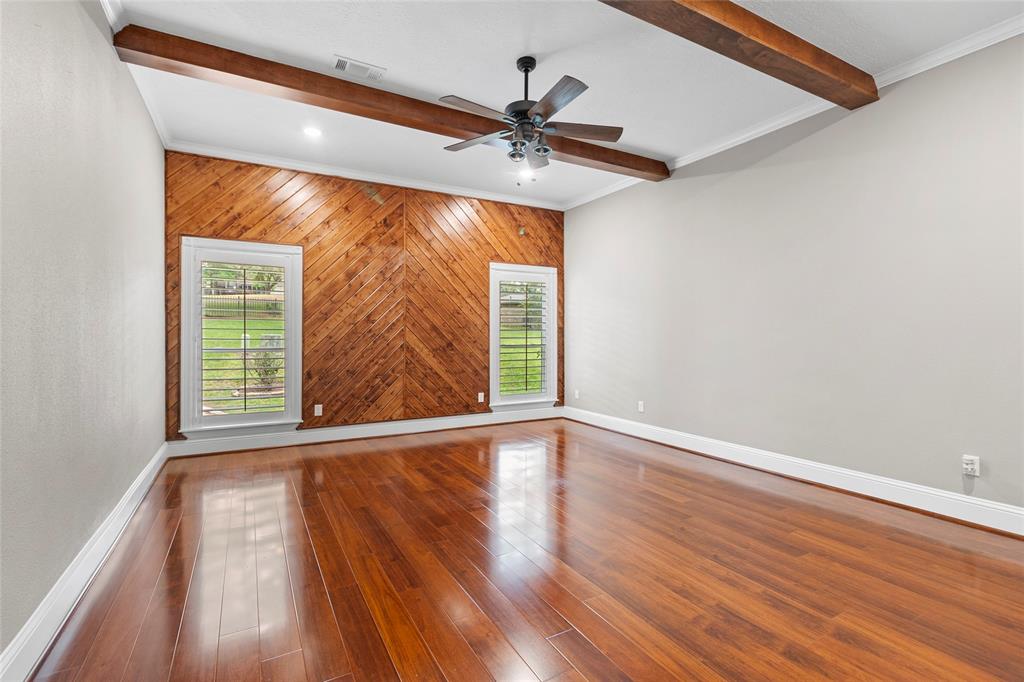 300 Broadmoor Drive, Huntsville, Texas image 13